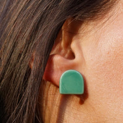 Renske Versluijs - Porcelain earrings Play forest green
