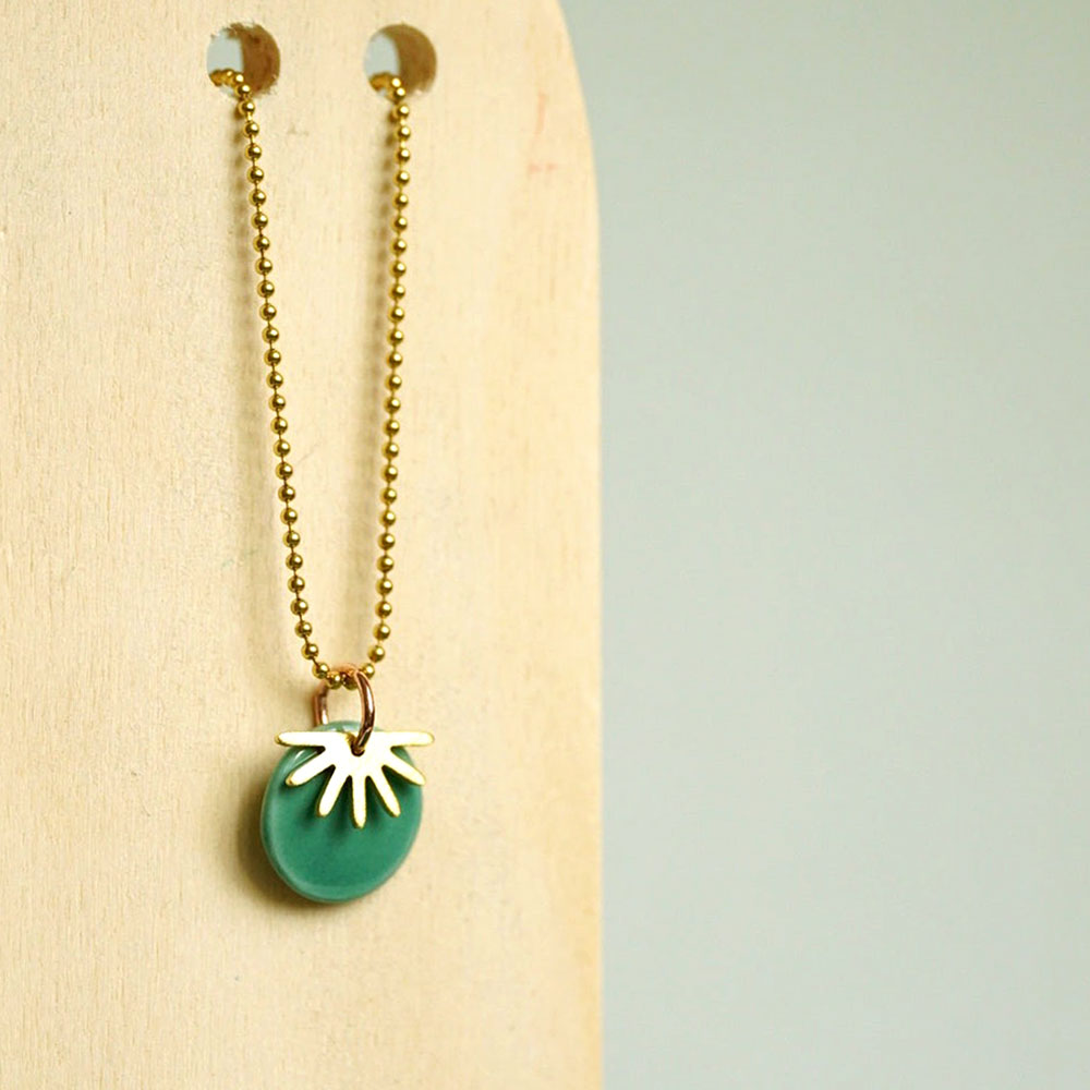 Renske Versluijs - necklace Bibi forest green