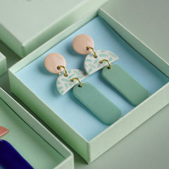 handmade porcelain jewerly - Renske Versluijs
