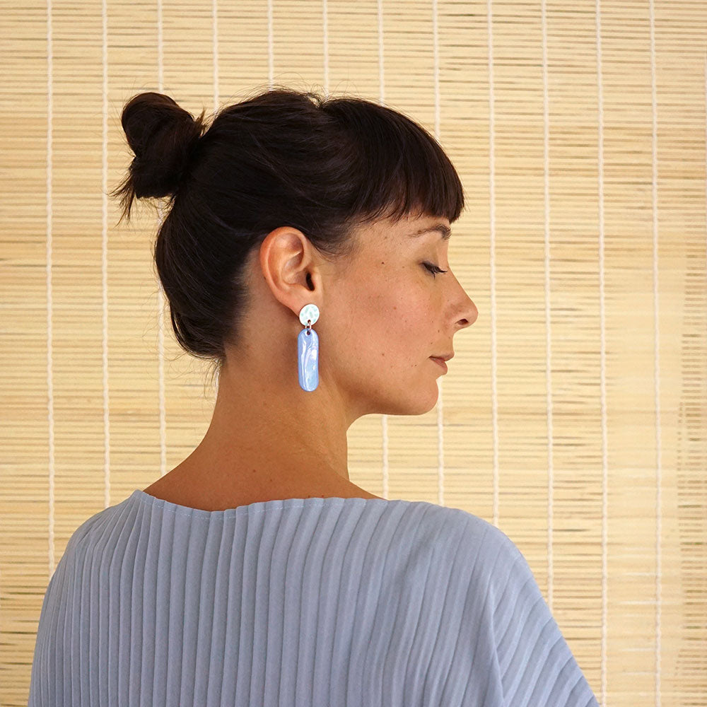 renske versluijs - porcelain earring lungo