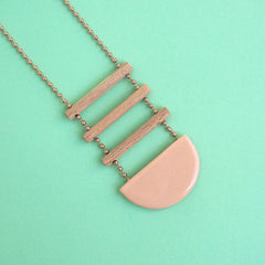 Renske Versluijs - necklace le trois 