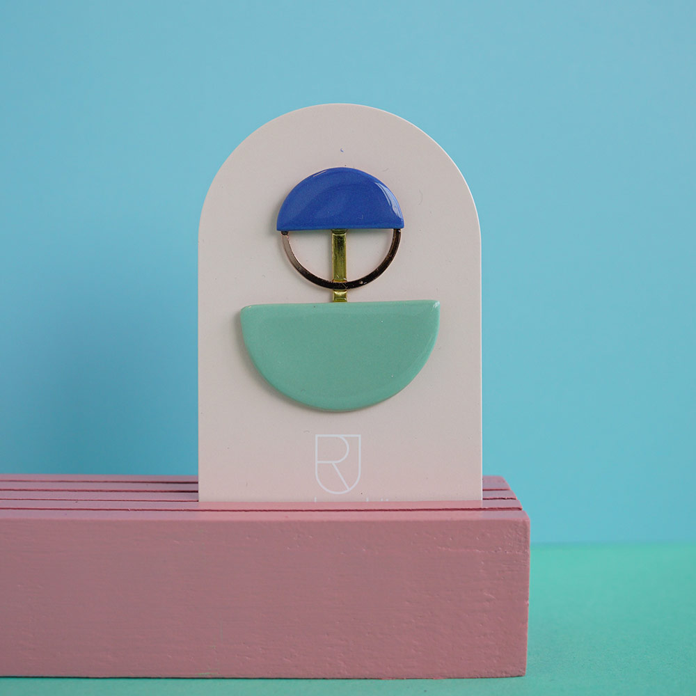 porcelain brooch - Renske Versluijs