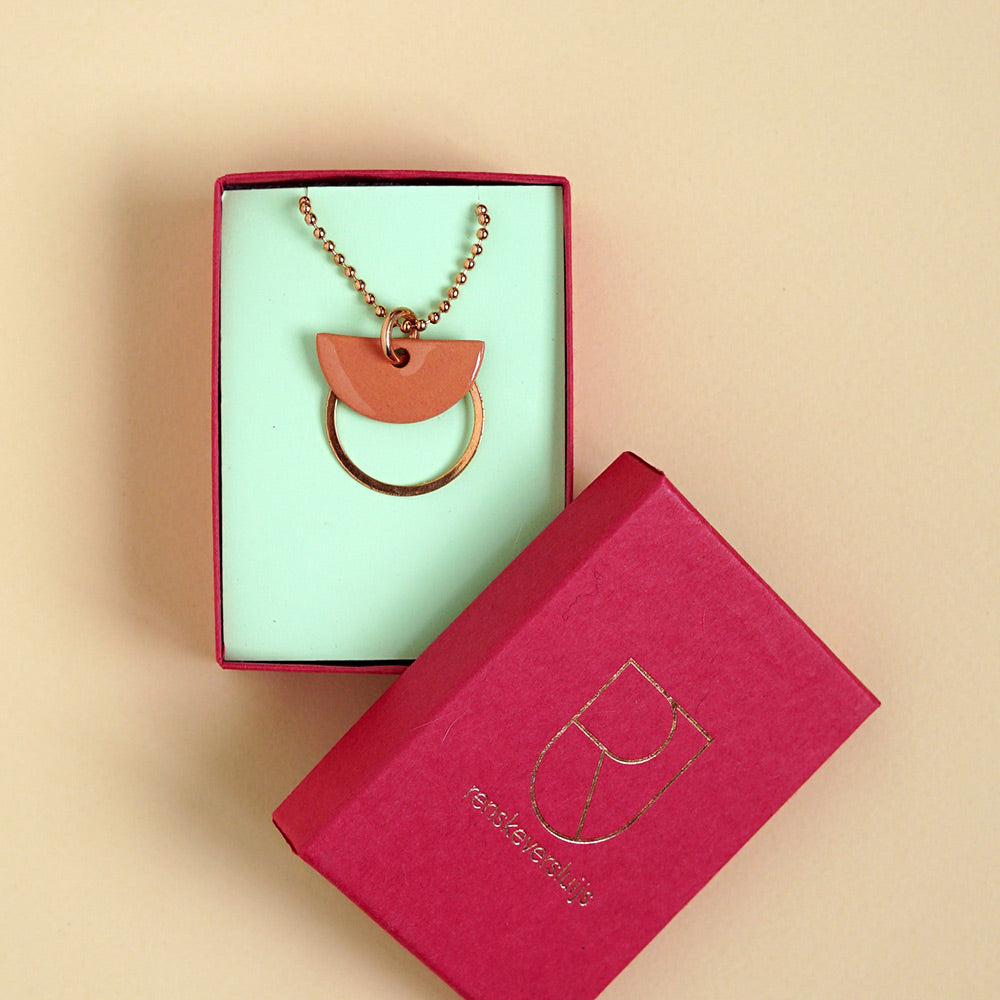 Porseleinen ketting Fenny