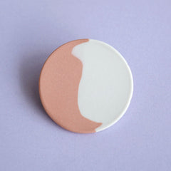 porcelain brooch red - renske versluijs