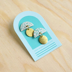 designer Renske Versluijs - porcelain earrings Sole