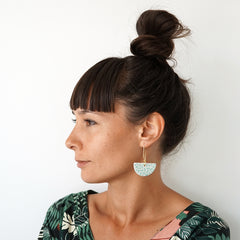 Renske Versluijs - porcelain earring Luna stripes
