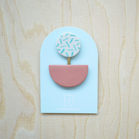 brooches