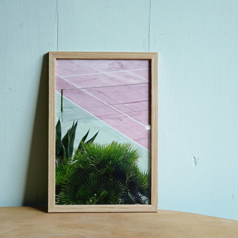 Framed minimalistic photograph by Renske Versluijs
