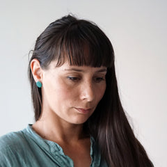 Renske Versluijs - Porcelain earrings Play forest green