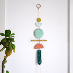 Renske Versluijs - wall jewellery les formes