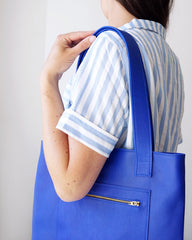 Leather shopper Sam - BIO Kobalt - Renske Versluijs