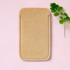 leather Iphone sleeve nude - Renske Versluijs