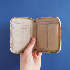 Renske Versluijs - small wallet taupe