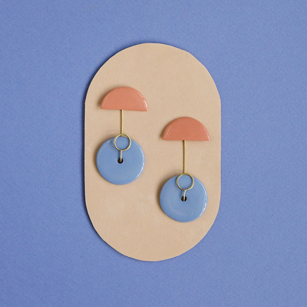 Renske Versluijs - earrings Orion red-ocean