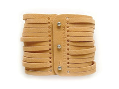 leather bracelet nude - renskeversluijs