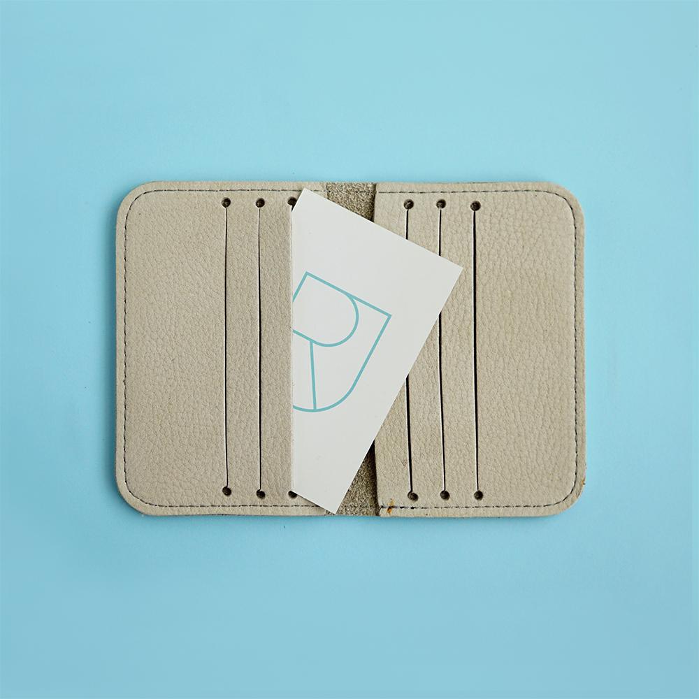 leather card sleeve sand - renskeversluijs