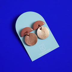 porcelain & leather earrings Stella - Renske Versluijs