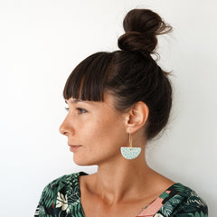 Renske Versluijs - porcelain earring Luna stripes